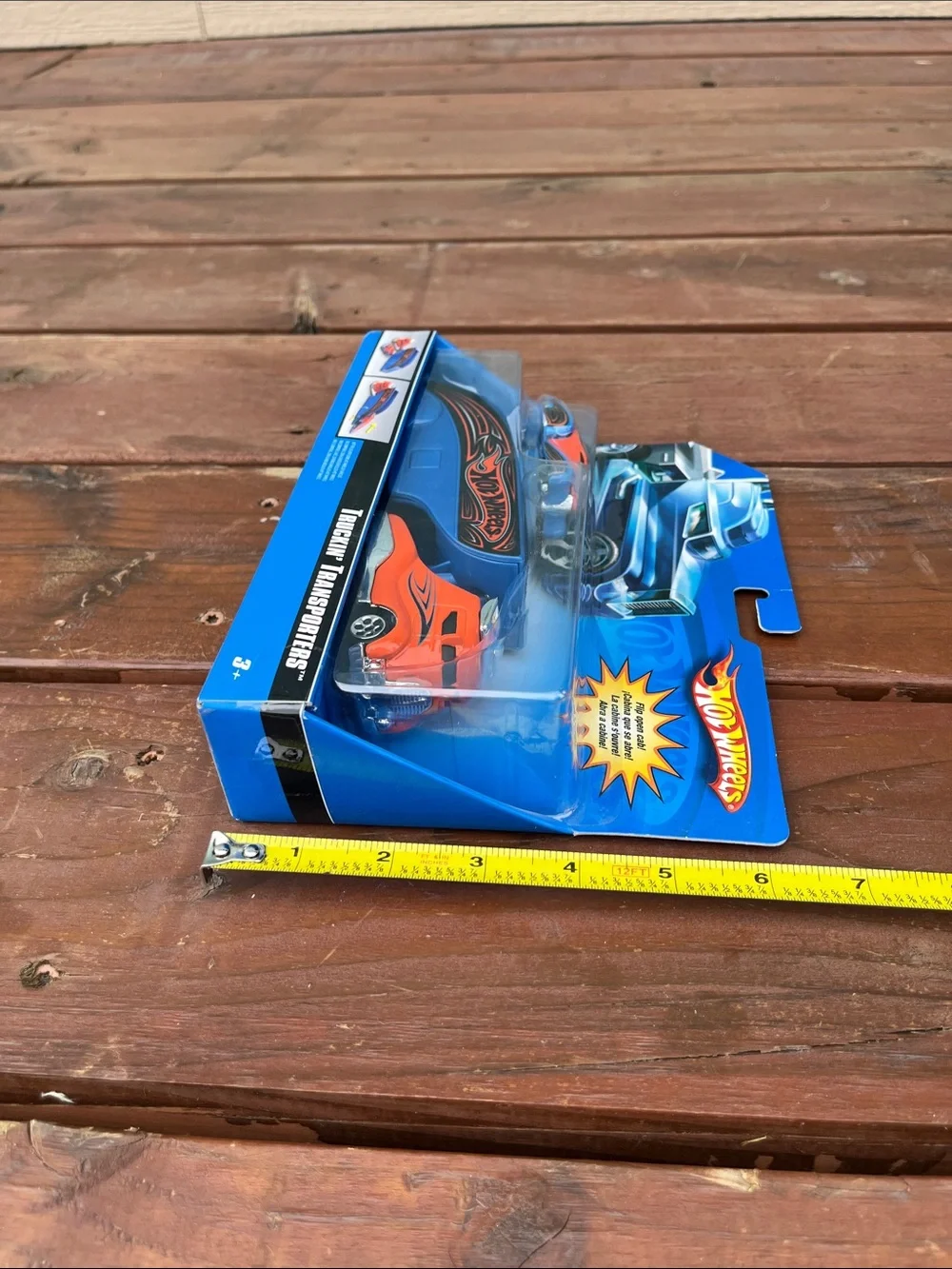 Hot Wheels Truckin' Transporter Playset - Red & Blue